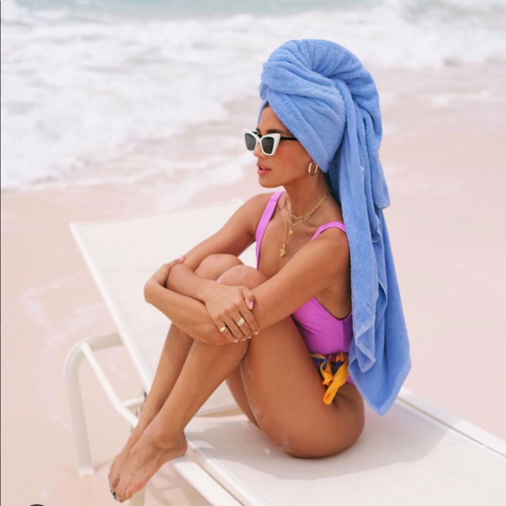 Meet your Posher, Style Files ✨POSH AMBASSADOR✨